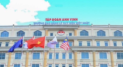 Bộ LĐ-TB&XH thanh tra chuyện ‘không cần đi học, cứ nộp tiền là có bằng cử nhân dược’ - Ảnh 1. Bộ LĐ-TB&XH thanh tra chuyện ‘không cần đi học, cứ nộp tiền là có bằng cử nhân dược’ - Ảnh 1.