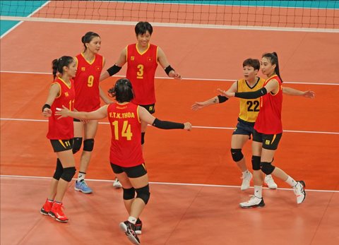 ‘Chân dài’ Việt Nam xuất sắc vào bán kết bóng chuyền nữ châu Á - Ảnh 1. ‘Chân dài’ Việt Nam xuất sắc vào bán kết bóng chuyền nữ châu Á - Ảnh 1.