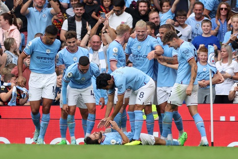 Haaland lập hat-trick giúp Manchester City lội ngược dòng ngoạn mục - Ảnh 2. Haaland lập hat-trick giúp Manchester City lội ngược dòng ngoạn mục - Ảnh 2.