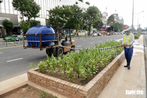 Người dân trung tâm TP.HCM vui mừng thoát cảnh 8 năm bị lô cốt bao vây - Ảnh 4. Người dân trung tâm TP.HCM vui mừng thoát cảnh 8 năm bị lô cốt bao vây - Ảnh 4.