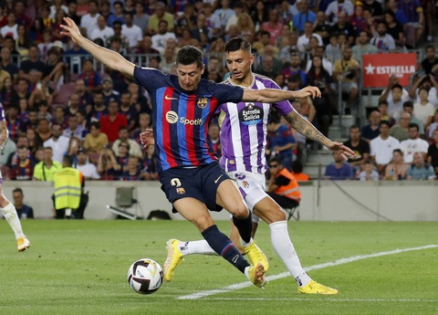 Barca thắng tưng bừng với sự tỏa sáng của Lewandowski - Ảnh 3. Barca thắng tưng bừng với sự tỏa sáng của Lewandowski - Ảnh 3.