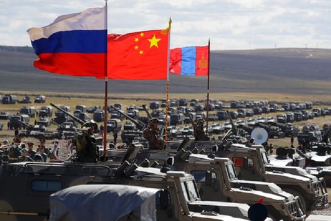 Nga, Trung Quốc tham gia cuộc tập trận chung Vostok-2022 - Ảnh 1. Nga, Trung Quốc tham gia cuộc tập trận chung Vostok-2022 - Ảnh 1.