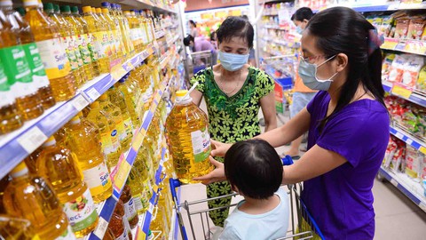 25 năm kiên trì đưa hàng Việt vào siêu thị - Ảnh 1. 25 năm kiên trì đưa hàng Việt vào siêu thị - Ảnh 1.