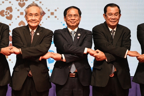 ASEAN kêu gọi kiềm chế sau chuyến thăm Đài Loan của bà Pelosi - Ảnh 1. ASEAN kêu gọi kiềm chế sau chuyến thăm Đài Loan của bà Pelosi - Ảnh 1.