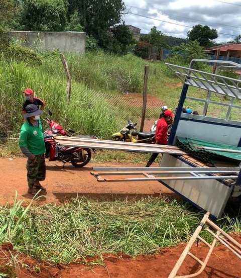 Truy tố nhóm phá nhà dân gần trụ điện gió ở Đắk Nông - Ảnh 2. Truy tố nhóm phá nhà dân gần trụ điện gió ở Đắk Nông - Ảnh 2.