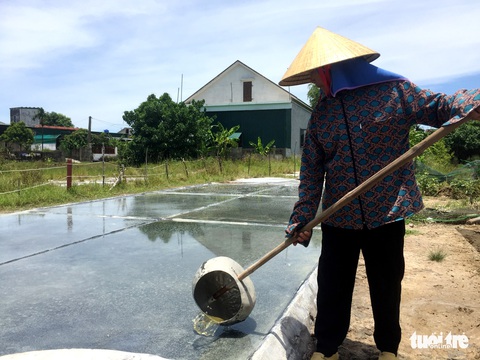 Thủ phủ làng muối có tiếng một thời giờ bỏ hoang, chỉ còn cỏ dại - Ảnh 5. Thủ phủ làng muối có tiếng một thời giờ bỏ hoang, chỉ còn cỏ dại - Ảnh 5.