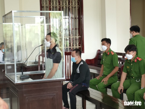 Tuyên tử hình 7 bị cáo trong vụ án vận chuyển trái phép gần 46kg ma túy - Ảnh 2. Tuyên tử hình 7 bị cáo trong vụ án vận chuyển trái phép gần 46kg ma túy - Ảnh 2.