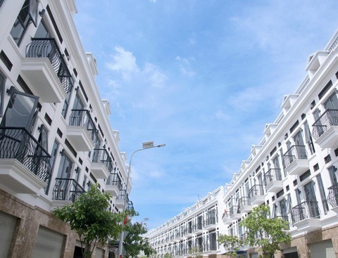 Vì sao nhà đầu tư chuộng nhà phố hơn căn hộ? - Ảnh 1. Vì sao nhà đầu tư chuộng nhà phố hơn căn hộ? - Ảnh 1.