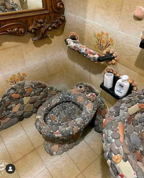 Loạt thiết kế nội thất muốn rối loạn tiền đình của chủ nhà kỳ quái - Ảnh 1. Loạt thiết kế nội thất muốn rối loạn tiền đình của chủ nhà kỳ quái - Ảnh 1.