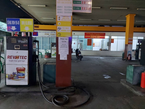 Bộ Công Thương giám sát hoạt động xăng dầu, tập trung cơ sở ‘bất thường - Ảnh 2. Bộ Công Thương giám sát hoạt động xăng dầu, tập trung cơ sở ‘bất thường - Ảnh 2.