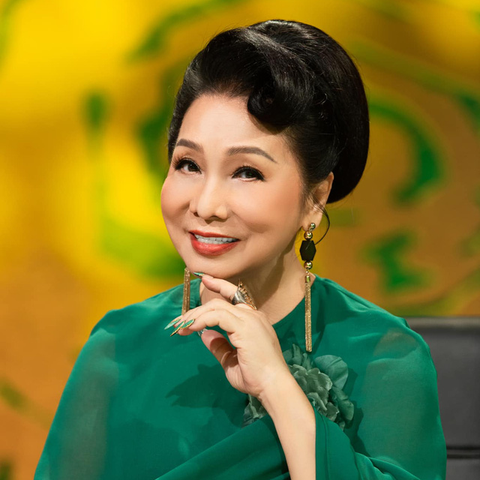 NSND Bạch Tuyết, Thúy Hường tôn vinh văn hóa Việt qua ‘Ngân nga Việt Nam - Ảnh 5. NSND Bạch Tuyết, Thúy Hường tôn vinh văn hóa Việt qua ‘Ngân nga Việt Nam - Ảnh 5.