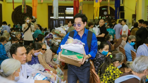 NSND Bạch Tuyết, Thúy Hường tôn vinh văn hóa Việt qua ‘Ngân nga Việt Nam - Ảnh 2. NSND Bạch Tuyết, Thúy Hường tôn vinh văn hóa Việt qua ‘Ngân nga Việt Nam - Ảnh 2.