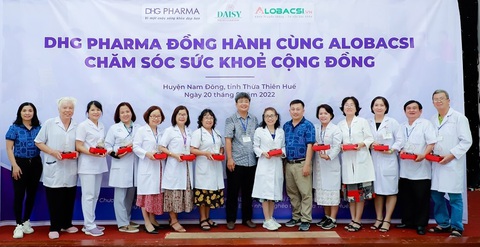 Dược Hậu Giang cùng AloBacsi chăm sóc sức khỏe cho gần 1.400 đồng bào Cơ Tu - Ảnh 7. Dược Hậu Giang cùng AloBacsi chăm sóc sức khỏe cho gần 1.400 đồng bào Cơ Tu - Ảnh 7.