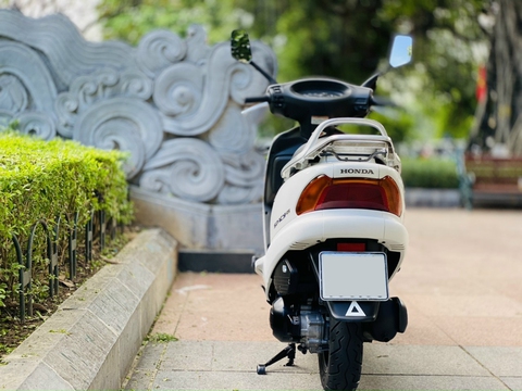 Honda Spacy 14 năm tuổi, chạy 6.000 km vẫn có giá hơn 100 triệu đồng - Ảnh 5. Honda Spacy 14 năm tuổi, chạy 6.000 km vẫn có giá hơn 100 triệu đồng - Ảnh 5.