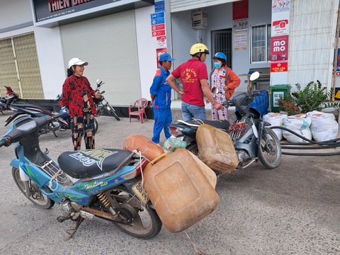 Thị trường xăng dầu sao mãi bất thường? - Ảnh 4. Thị trường xăng dầu sao mãi bất thường? - Ảnh 4.