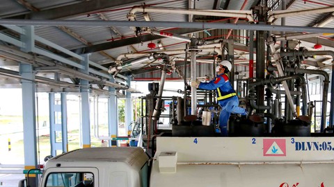 Thị trường xăng dầu đang có vấn đề! - Ảnh 1. Thị trường xăng dầu đang có vấn đề! - Ảnh 1.