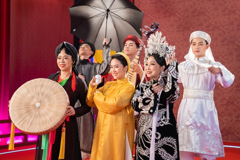 NSND Bạch Tuyết cùng dàn hậu bối lên TikTok quảng bá du lịch - Ảnh 1. NSND Bạch Tuyết cùng dàn hậu bối lên TikTok quảng bá du lịch - Ảnh 1.