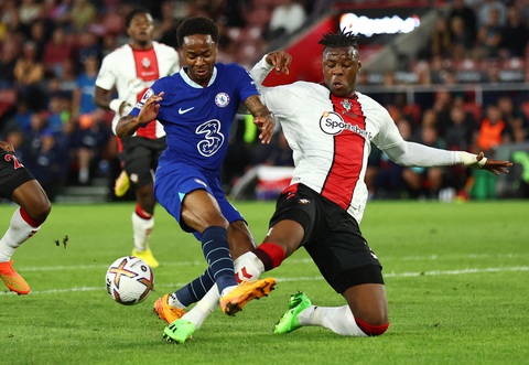 Chelsea thua ngược Southampton, rơi xuống giữa bảng xếp hạng - Ảnh 2. Chelsea thua ngược Southampton, rơi xuống giữa bảng xếp hạng - Ảnh 2.