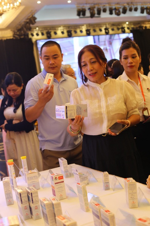 Doppelherz tổ chức hội nghị Khách hàng trọng điểm năm 2022 - Ảnh 1. Doppelherz tổ chức hội nghị Khách hàng trọng điểm năm 2022 - Ảnh 1.