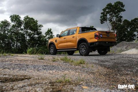 Đánh giá Ford Ranger Wildtrak 2023: Thu hẹp khác biệt với ‘xe con’ - Ảnh 9. Đánh giá Ford Ranger Wildtrak 2023: Thu hẹp khác biệt với ‘xe con’ - Ảnh 9.