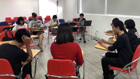 Trả lại em yêu khung trời đại học - Kỳ 9: Lớp học... 10 sinh viên - Ảnh 1. Trả lại em yêu khung trời đại học - Kỳ 9: Lớp học... 10 sinh viên - Ảnh 1.