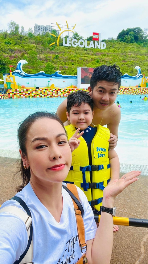 Nhật Kim Anh ‘quậy’ tưng bừng khi du lịch cùng chồng cũ và con trai - Ảnh 5. Nhật Kim Anh ‘quậy’ tưng bừng khi du lịch cùng chồng cũ và con trai - Ảnh 5.