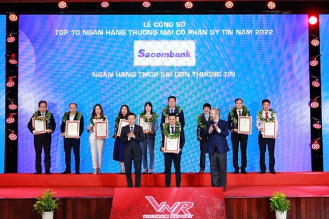Sacombank nhận 2 giải thưởng từ Vietnam Report - Ảnh 1. Sacombank nhận 2 giải thưởng từ Vietnam Report - Ảnh 1.