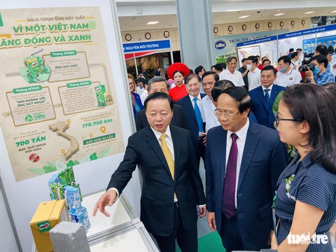 Phó thủ tướng Lê Văn Thành: Cần đổi mới mô hình tăng trưởng từ ‘nâu’ sang ‘xanh’ - Ảnh 1.