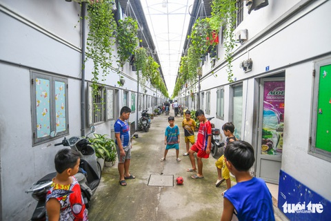 Nhà nước phải ra tay xây nhà cho thuê - Ảnh 1. Nhà nước phải ra tay xây nhà cho thuê - Ảnh 1.