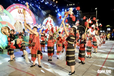 Khai mạc Festival nhà thiếu nhi toàn quốc lần thứ 7 - Ảnh 4. Khai mạc Festival nhà thiếu nhi toàn quốc lần thứ 7 - Ảnh 4.