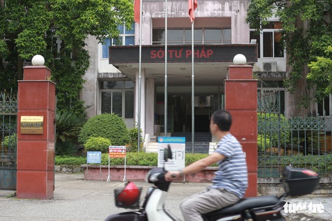 Thông tin băng nhóm xã hội đen ở cuộc đấu giá đất là do cán bộ sơ suất - Ảnh 1. Thông tin băng nhóm xã hội đen ở cuộc đấu giá đất là do cán bộ sơ suất - Ảnh 1.