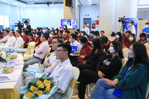 Cùng Gen Z lan tỏa tinh thần sống đẹp - Ảnh 3. Cùng Gen Z lan tỏa tinh thần sống đẹp - Ảnh 3.