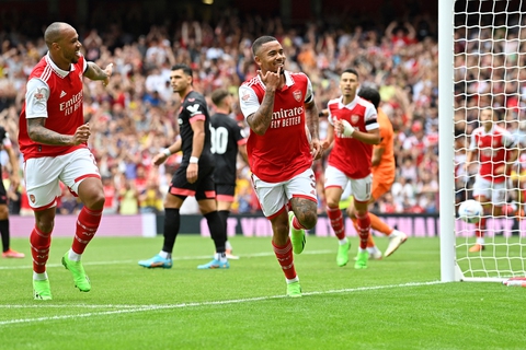 Pháo thủ mở màn Premier League - Ảnh 1. Pháo thủ mở màn Premier League - Ảnh 1.