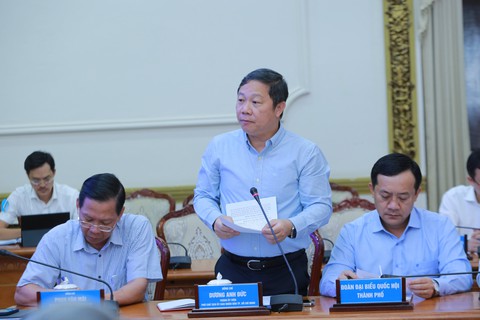 Phó thủ tướng Vũ Đức Đam mong muốn người dân TP.HCM được khám sức khỏe định kỳ như cán bộ - Ảnh 2. Phó thủ tướng Vũ Đức Đam mong muốn người dân TP.HCM được khám sức khỏe định kỳ như cán bộ - Ảnh 2.