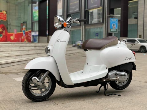 Những mẫu scooter 50 phân khối độc đáo tại Việt Nam - Ảnh 1. Những mẫu scooter 50 phân khối độc đáo tại Việt Nam - Ảnh 1.