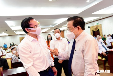 Giám đốc BV Hùng Vương: ‘Nhân viên y tế không đòi hỏi, chỉ cần ghi nhận xứng đáng’ - Ảnh 2. Giám đốc BV Hùng Vương: ‘Nhân viên y tế không đòi hỏi, chỉ cần ghi nhận xứng đáng’ - Ảnh 2.