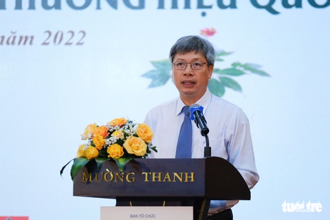 Chủ tịch nước: Sâm Ngọc Linh là quốc bảo, quốc kế dân sinh chứ không phải để tủ kính - Ảnh 5. Chủ tịch nước: Sâm Ngọc Linh là quốc bảo, quốc kế dân sinh chứ không phải để tủ kính - Ảnh 5.