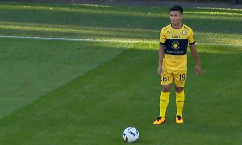 Quang Hải chơi tốt trong trận Pau FC hòa Le Havre - Ảnh 1. Quang Hải chơi tốt trong trận Pau FC hòa Le Havre - Ảnh 1.