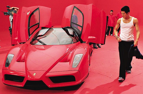 Lóa mắt với bộ sưu tập siêu xe toàn Ferrari, Lamborghini của Quách Phú Thành - Ảnh 8. Lóa mắt với bộ sưu tập siêu xe toàn Ferrari, Lamborghini của Quách Phú Thành - Ảnh 8.