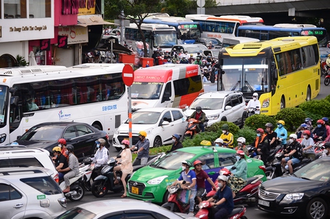 Cấm xe khách vào trung tâm: TP.HCM quyết liệt làm ngay - Ảnh 2. Cấm xe khách vào trung tâm: TP.HCM quyết liệt làm ngay - Ảnh 2.