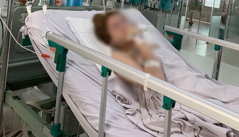 Công an TP Thủ Đức điều tra vụ 8 sinh viên uống rượu, 2 người tử vong - Ảnh 1. Công an TP Thủ Đức điều tra vụ 8 sinh viên uống rượu, 2 người tử vong - Ảnh 1.