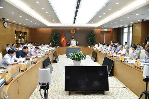 Đạm Ninh Bình lỗ 7.000 tỉ đồng, đóng tàu Dung Quất âm vốn chủ sở hữu: Xử lý dứt điểm năm nay - Ảnh 1. Đạm Ninh Bình lỗ 7.000 tỉ đồng, đóng tàu Dung Quất âm vốn chủ sở hữu: Xử lý dứt điểm năm nay - Ảnh 1.