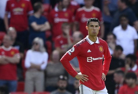 Man Utd thua ngay trên sân nhà ngày ra quân Premier League - Ảnh 1. Man Utd thua ngay trên sân nhà ngày ra quân Premier League - Ảnh 1.