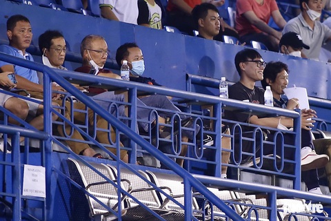 U19 Việt Nam lội ngược dòng thắng U19 Malaysia - Ảnh 2. U19 Việt Nam lội ngược dòng thắng U19 Malaysia - Ảnh 2.