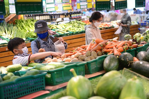 Việt Nam - vùng trũng lạm phát, nhờ đâu? - Ảnh 1. Việt Nam - vùng trũng lạm phát, nhờ đâu? - Ảnh 1.