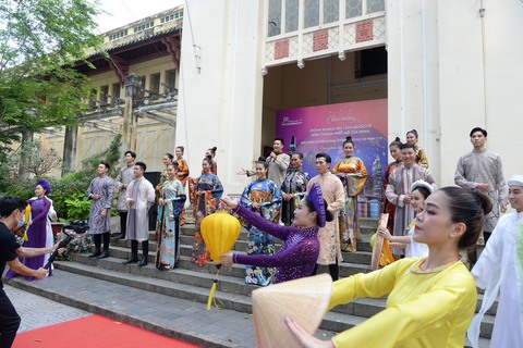 Tin sáng 8-8: Giá xăng có thể giảm tiếp; Giải ngân đầu tư công nhiều tỉnh vẫn thấp - Ảnh 3. Tin sáng 8-8: Giá xăng có thể giảm tiếp; Giải ngân đầu tư công nhiều tỉnh vẫn thấp - Ảnh 3.