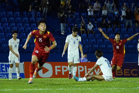 Đánh bại U19 Thái Lan, Việt Nam chọn Malaysia làm đối thủ ở chung kết - Ảnh 1. Đánh bại U19 Thái Lan, Việt Nam chọn Malaysia làm đối thủ ở chung kết - Ảnh 1.