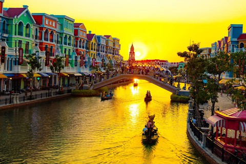 Khám phá hè bùng nổ với phố bia Tây tại Phú Quốc - Ảnh 3. Khám phá hè bùng nổ với phố bia Tây tại Phú Quốc - Ảnh 3.