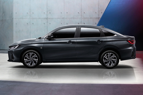 Toyota Vios thế hệ mới ra mắt: Nhiều công nghệ chưa từng có, xóa hình ảnh xe dịch vụ - Ảnh 8. Toyota Vios thế hệ mới ra mắt: Nhiều công nghệ chưa từng có, xóa hình ảnh xe dịch vụ - Ảnh 8.