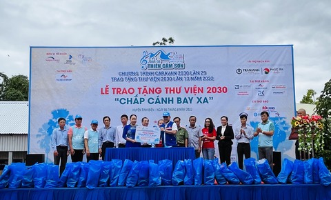 Trần Anh Group- Trao tặng thư viện sách cho trẻ em khó khăn tại huyện Tịnh Biên - Ảnh 1. Trần Anh Group- Trao tặng thư viện sách cho trẻ em khó khăn tại huyện Tịnh Biên - Ảnh 1.
